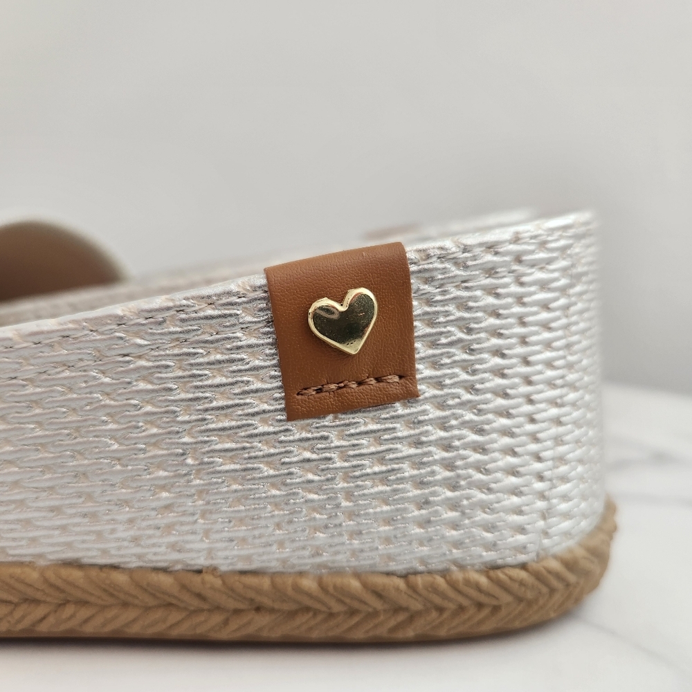Moleca Comfy Silver Espadrille Women Flats Slip On Shoes Size 8 - Picture 7 of 14
